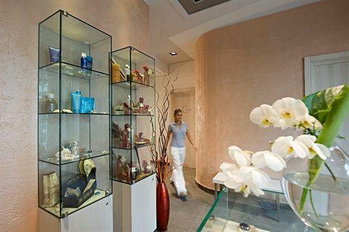 Arli Hotel Business And Wellness