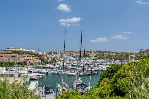 Exclusive Marina Apartment Porto Cervo