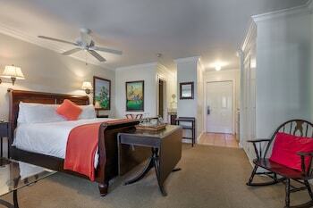 The Caribbean Court Boutique Hotel