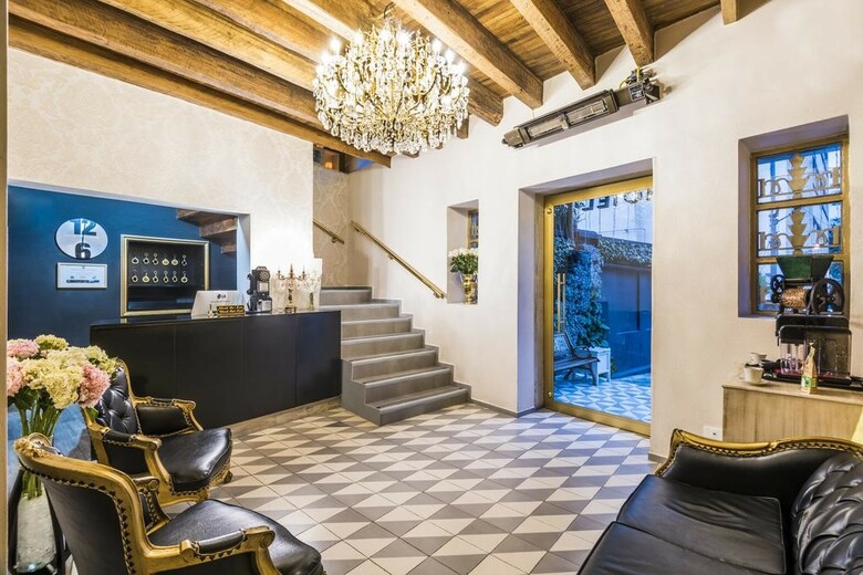 Hotel Avenida Jim�nez