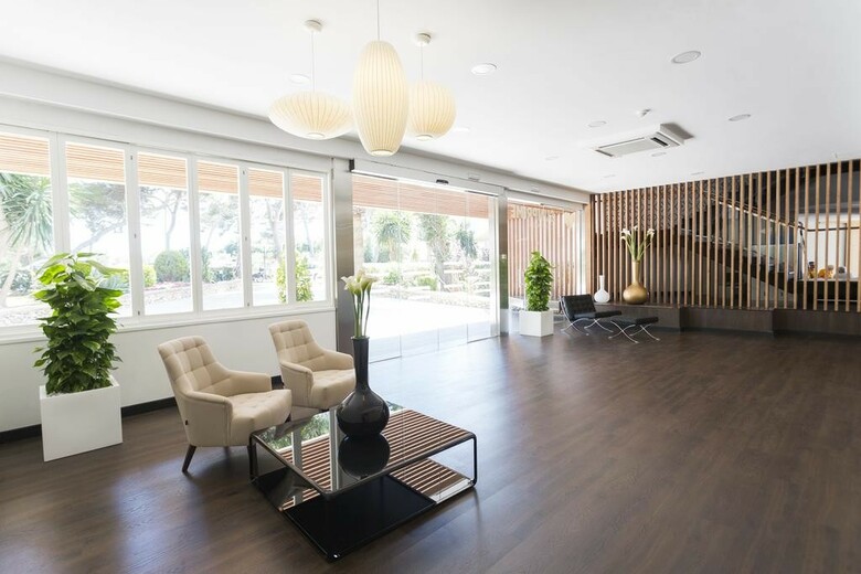 Hotel Globales Cala Blanca