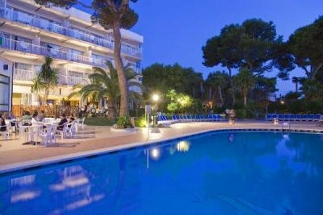 Hotel Globales Cala Blanca