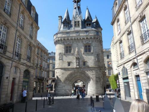 Apartamento Beautiful Old Property In Bordeaux Center