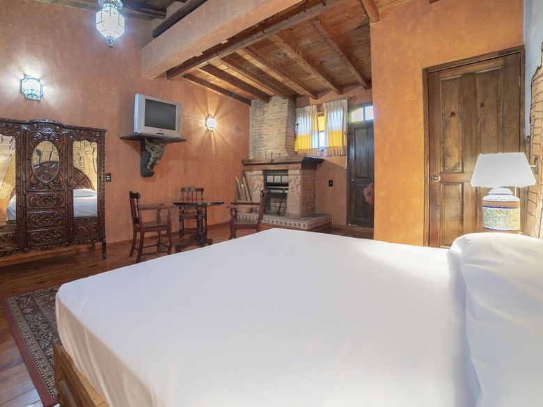 Hostal Hotel El Mineral