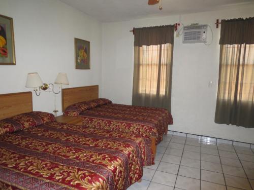 Hotel & Suites La Huerta