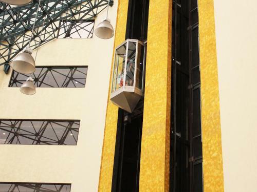 Hotel Corona Plaza