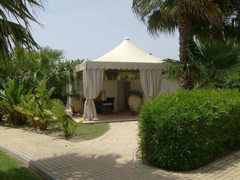 Hotel Lantana