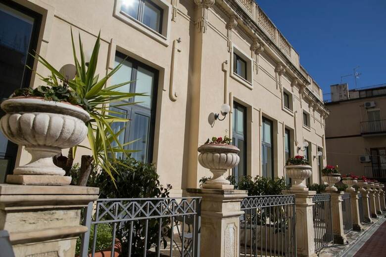 Villa Cibele Hotel Residence
