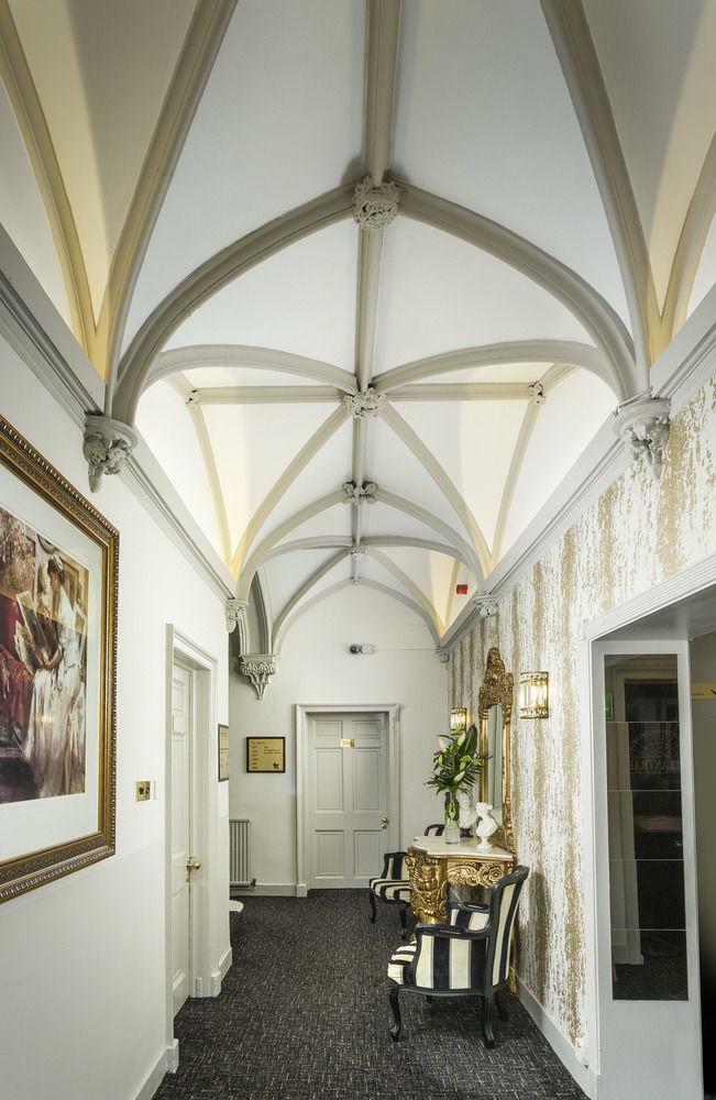 Albany Ballantrae Hotel