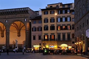 Luxury Apartments Piazza Signoria