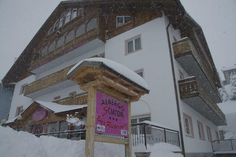 Hotel Albergo Sciatori