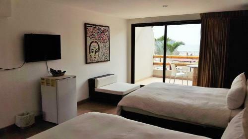 Hotel Baja Monta�ita