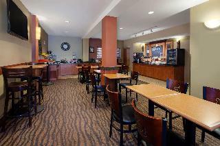 Hotel Americinn Rochester Airport