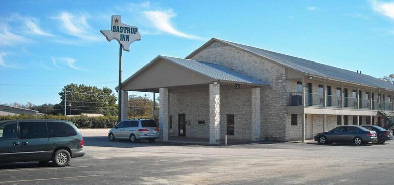 Motel Bastrop Inn