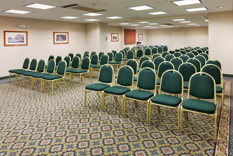Hotel Holiday Inn Express Southington