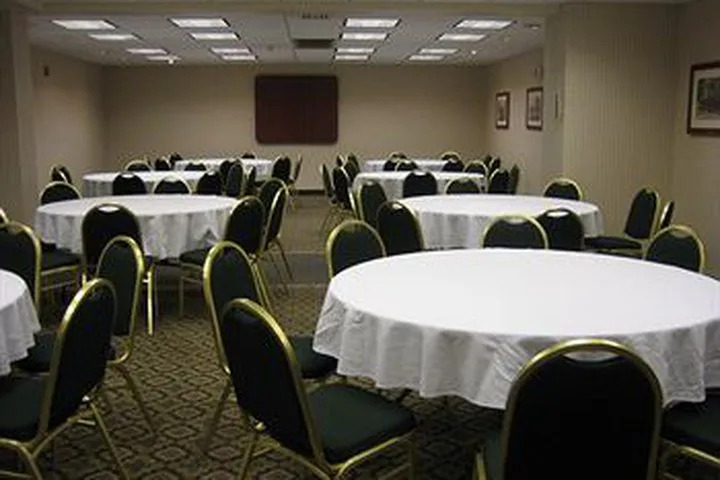 Hotel Holiday Inn Express Southington