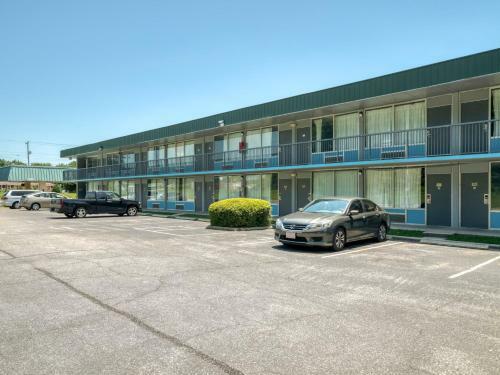 Motel Economy Inn & Suites I-95 Exit 145 - Battleboro