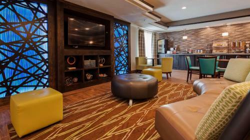 Holiday Inn Express Hotel & Suites Liberal