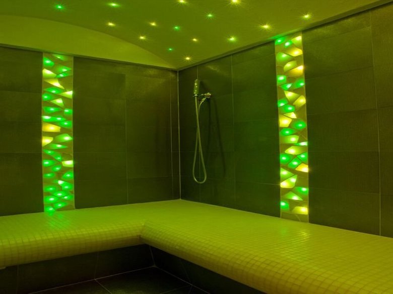 Moderno Hotel