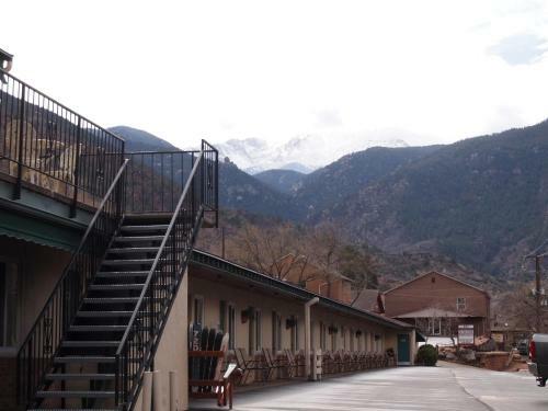 Eagle Motel