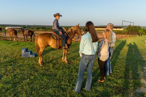 Hotel Wildcatter Ranch And Resort