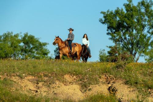 Hotel Wildcatter Ranch And Resort