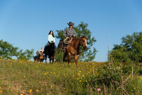 Hotel Wildcatter Ranch And Resort