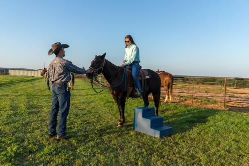 Hotel Wildcatter Ranch And Resort