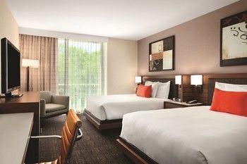 Hotel The Hyatt Lodge At Mcdonald's Campus