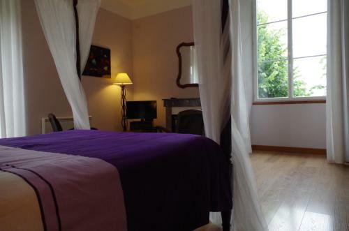 Hostal Maison D'h�tes Le Cadran Solaire