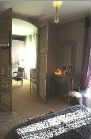 Hostal Les Chambres D'h�tes De La Ferrage