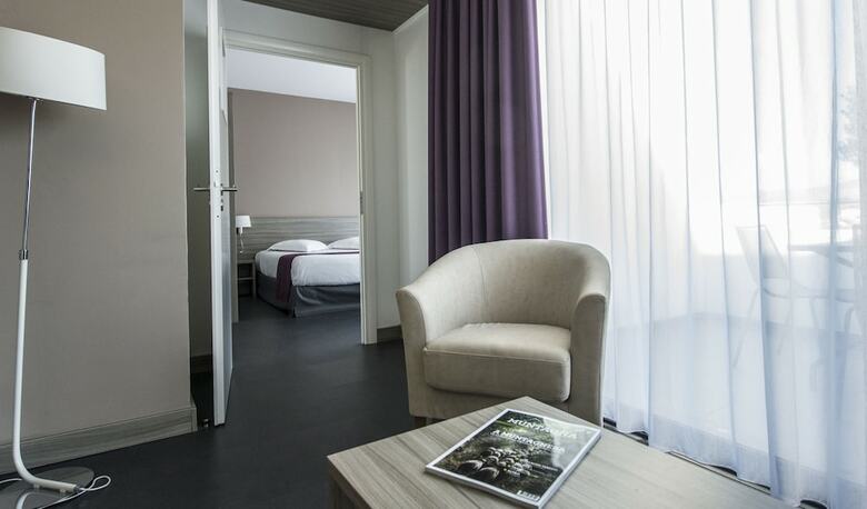 Aparthotel Suite Home Porticcio