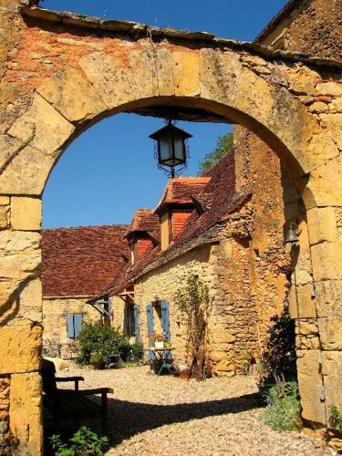 Hostal Chambres D'h�tes Et Roulotte Jeandemai