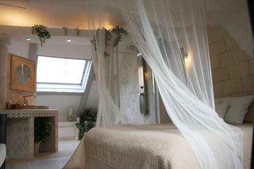 Bed & Breakfast Chambres D'h�tes Et Table D'h�tes L'intemporelle