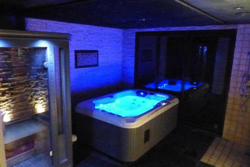 Bed & Breakfast Chambres D'h�tes Et Table D'h�tes L'intemporelle