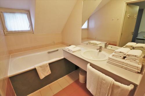 Hotel H�tel-r�sidence Baln�o Aladin