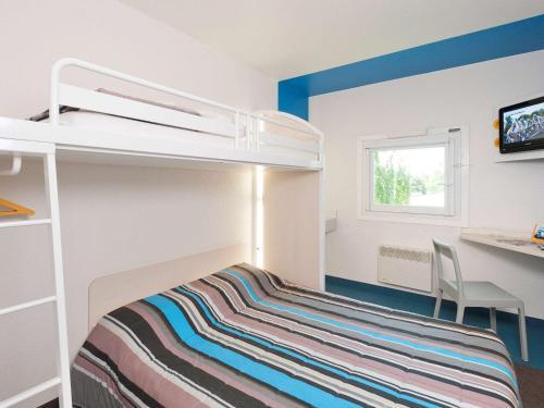 Hotel F1 Orange Centre Echangeur A7 A9