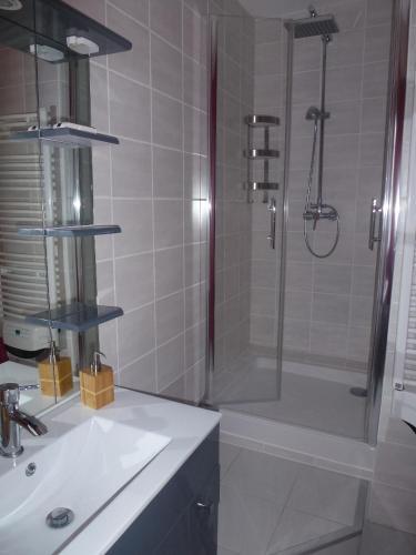 Hostal Chambres D'h�tes Les Terrasses De Fleurieux