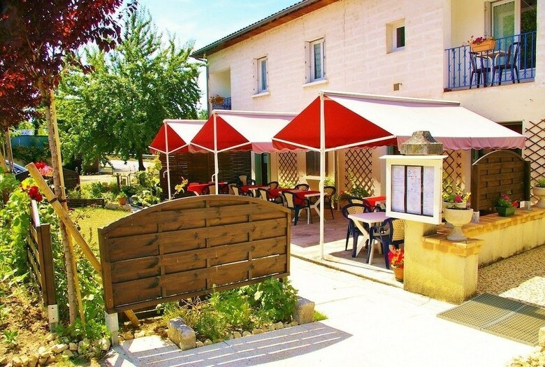 Hotel Logis L'auberge Du Brulhois