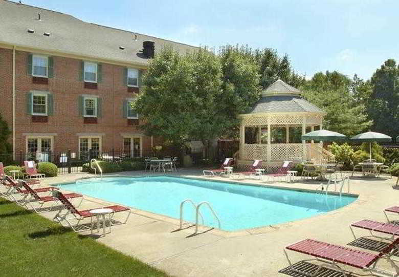 Hotel Courtyard Tinton Falls Eatontown