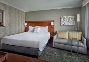 Hotel Courtyard Tinton Falls Eatontown