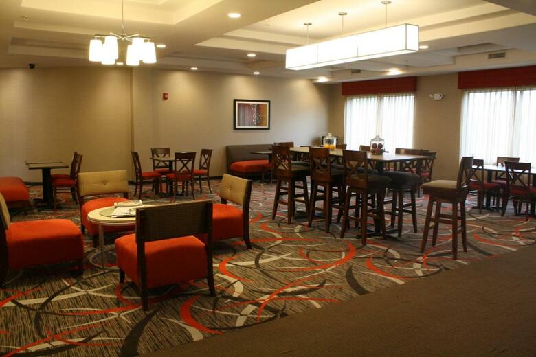 Hotel Holiday Inn Express And Suites - Bradford