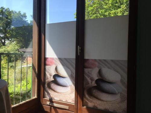 Hotel H�tel Studios Les Acacias