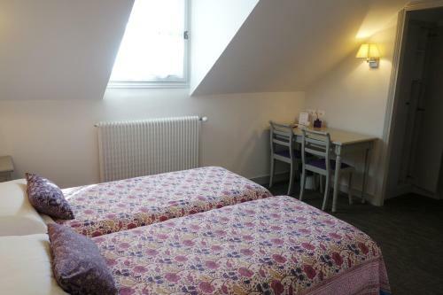 Hotel H�tel De Biencourt