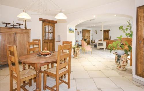 Holiday Home Visan With Mountain View 426