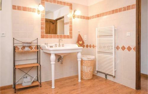 Holiday Home Visan With Mountain View 426