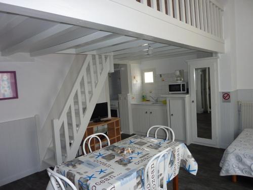 Aparthotel H�tel-r�sidence Le Grillon