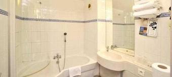 Hotel Kyriad Annecy Sud