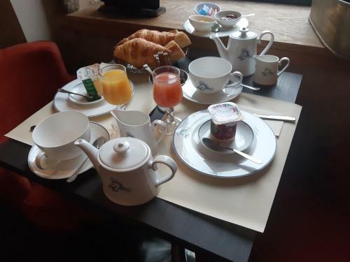Hotel H�tel Le D'avaugour - Logis