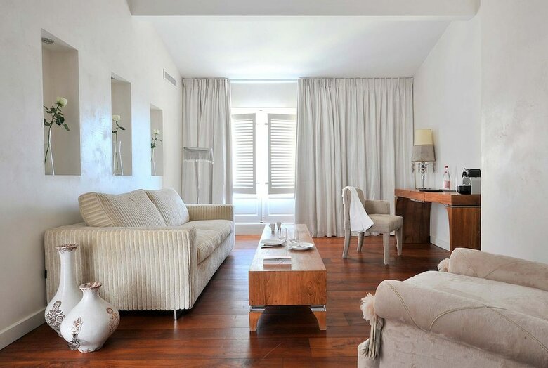 Hotel La Maison D'aix